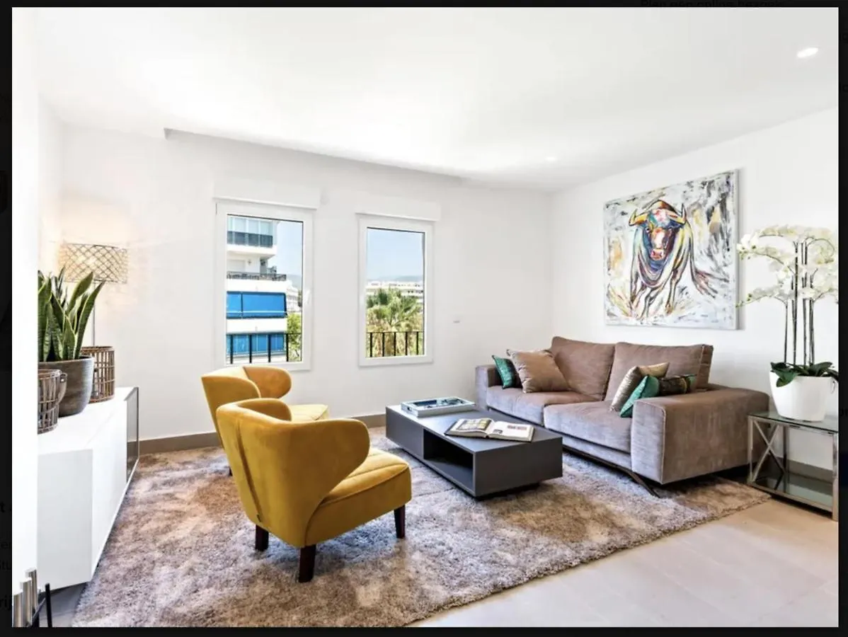 Puerto Banus Luxury Apartment Located In Harbor Марбелья