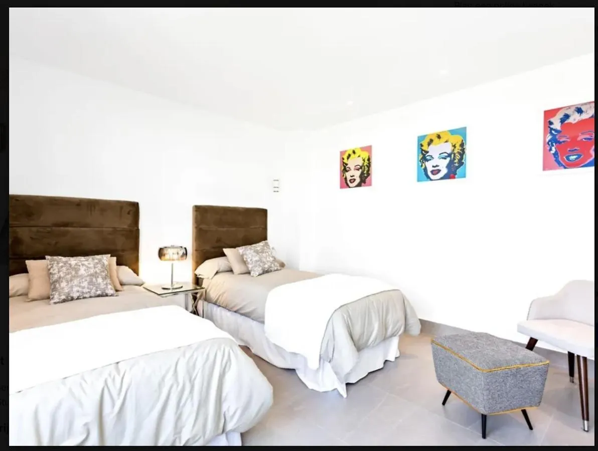 Puerto Banus Luxury Apartment Located In Harbor 马尔韦利亚